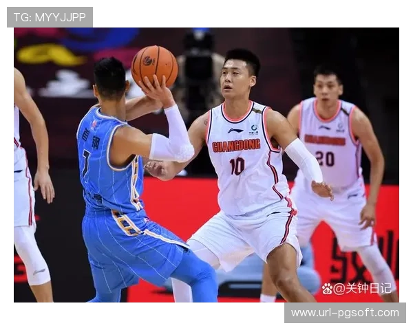 教练战术创新与适应推动国际大赛中篮球理念的融合与多元发展趋势 教练战术创新与适应推动国际大赛中篮球理念的融合与多元发展趋势